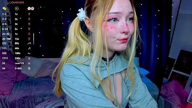 ElswythCovil online show from October 5, 4:11 am