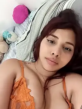 LucyMartelli online show from January 4, 10:34 pm
