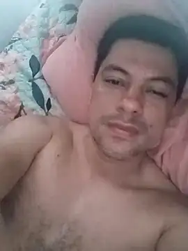 Snapshot of juiba1004 chatting on November 17, 12:55 pm juiba1004 online show from November 17, 12:55 pm