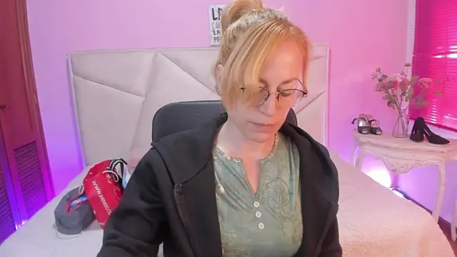 SammySanders online show from February 6, 12:30 pm