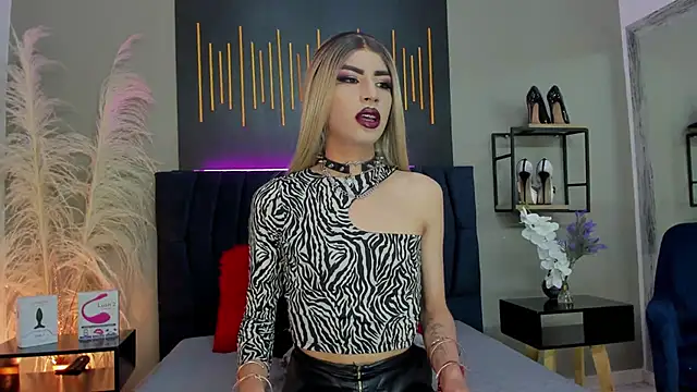 BrianaSchafer online show from January 29, 9:17 pm