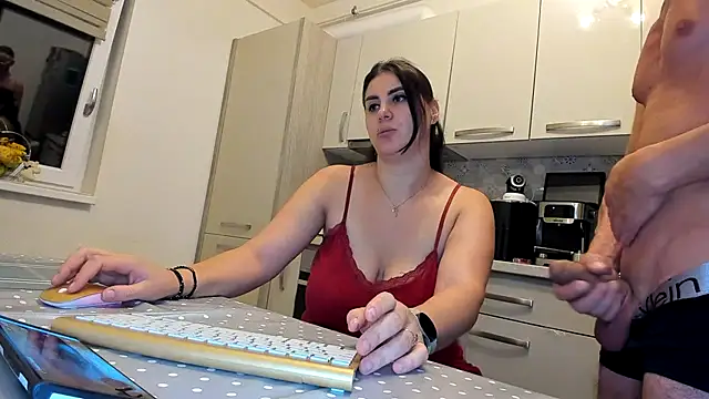 Snapshot of cuplu29 chatting on September 23, 9:07 pm cuplu29 online show from September 23, 9:07 pm