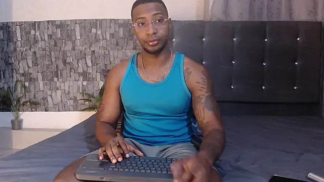 Snapshot of Joseephjackson chatting on June 4, 12:00 pm Joseephjackson online show from June 4, 12:00 pm
