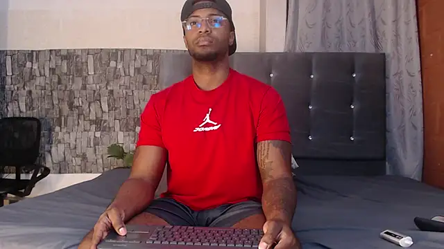 Snapshot of Joseephjackson chatting on June 9, 2:06 pm Joseephjackson online show from June 9, 2:06 pm