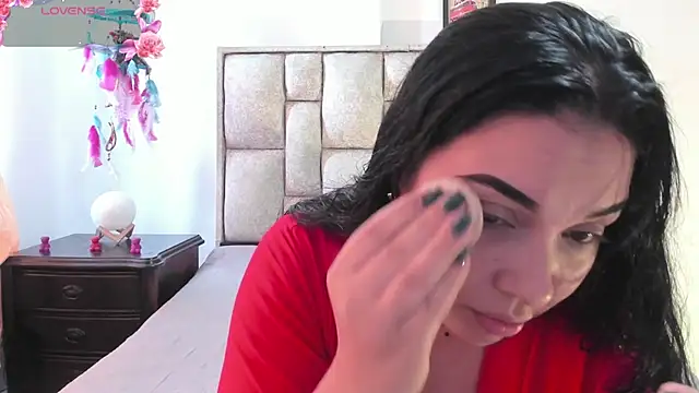 brianaGuzman online show from October 1, 7:42 pm