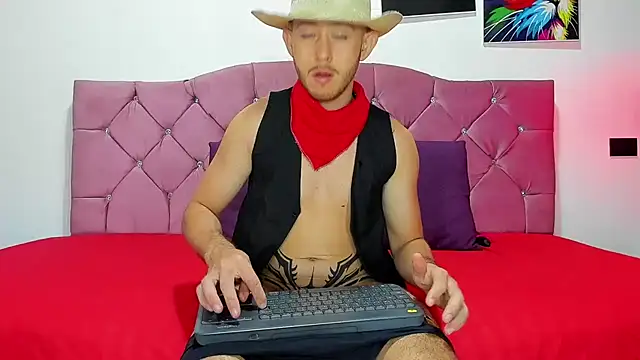 louis bcasta1 online show from February 12, 11:07 am