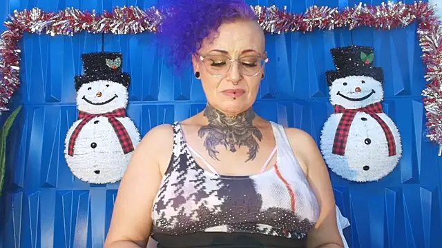 SandyyRose online show from December 3, 12:02 am