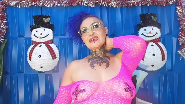 SandyyRose online show from December 4, 8:40 pm