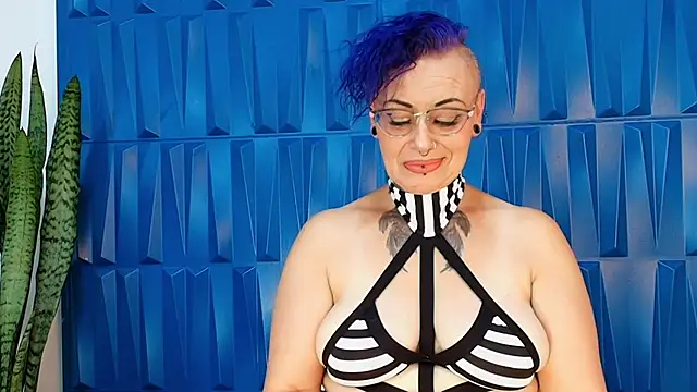 SandyyRose online show from February 17, 4:48 pm