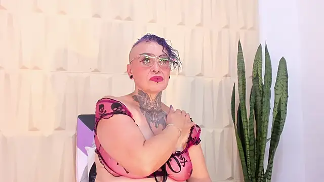 SandyyRose online show from March 19, 5:39 pm