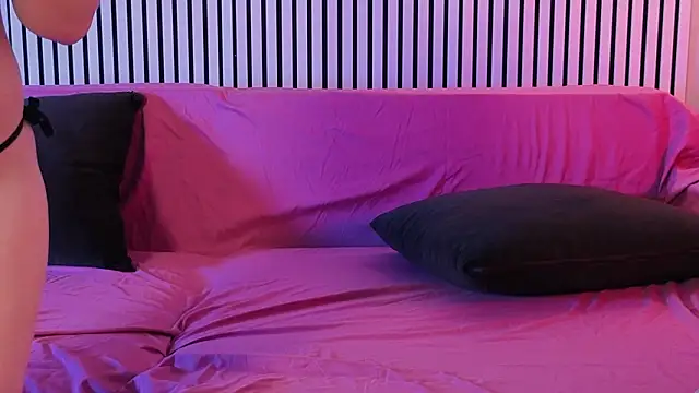 Snapshot of mary_ton chatting on February 20, 5:15 am mary ton online show from February 20, 5:15 am