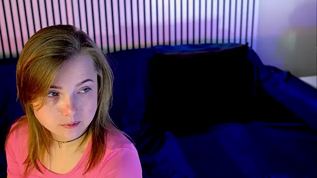 Snapshot of mary_ton chatting on March 31, 5:19 am mary ton online show from March 31, 5:19 am