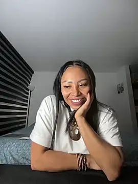 CindyWilliams  online show from February 23, 1:13 am