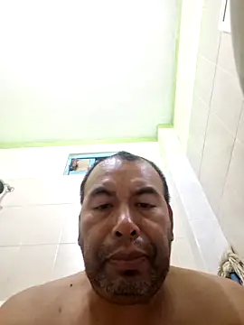 Snapshot of Piter1022 chatting on October 8, 12:03 pm Piter1022 online show from October 8, 12:03 pm