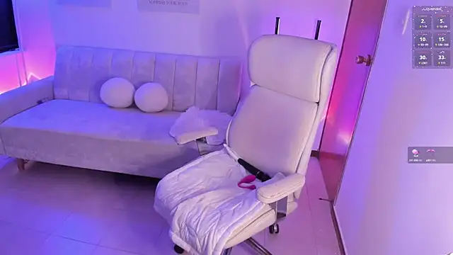 Snapshot of Gisell_Daniela1 chatting on January 16, 3:34 am Gisell Daniela1 online show from January 16, 3:34 am