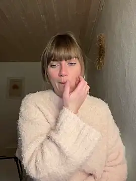 Milla  one online show from December 3, 5:55 pm