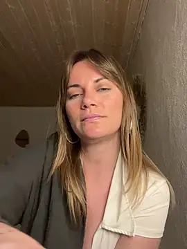 Milla  one online show from March 11, 8:20 pm