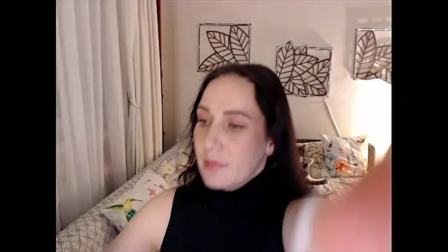 Snapshot of pepper_milf chatting on April 12, 4:23 pm pepper milf online show from April 12, 4:23 pm
