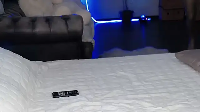 Denny Brenda online show from September 27, 4:56 pm