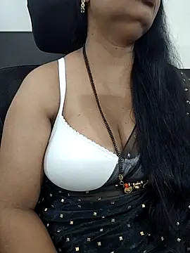 Snapshot of Deepthi_Mysore chatting on October 15, 4:18 pm Deepthi Mysore online show from October 15, 4:18 pm