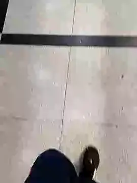 Snapshot of Sperma-V-rotik chatting on December 4, 10:24 am Sperma-V-rotik online show from December 4, 10:24 am