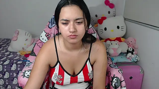Snapshot of kayla_k18 chatting on May 1, 12:37 am kayla k18 online show from May 1, 12:37 am