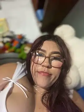 dafne19  online show from March 21, 6:05 am