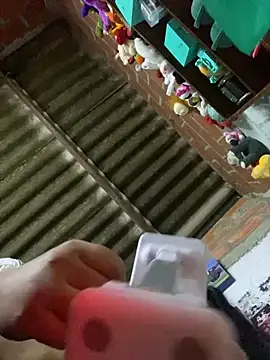 dafne19  online show from December 3, 4:09 am