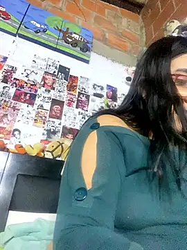 dafne19  online show from January 14, 5:35 am