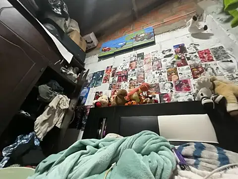 dafne19  online show from March 12, 4:07 am