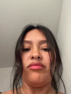  NINA online show from April 7, 1:22 pm