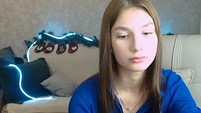 AnaHoney online show from December 5, 10:44 am