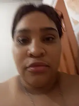 ambarlennoix online show from December 15, 11:01 am