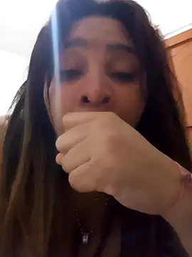 ambarlennoix online show from March 8, 7:38 am