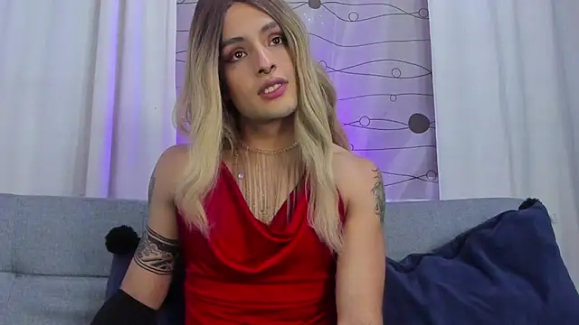 LukaCastillo online show from March 18, 9:20 am