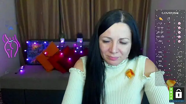 Snapshot of Alika_lorens_talk chatting on January 10, 9:31 pm Alika lorens talk online show from January 10, 9:31 pm