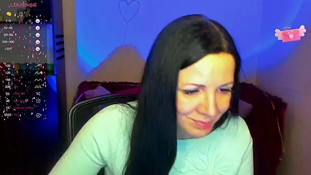 Snapshot of Alika_lorens_talk chatting on January 15, 3:39 pm Alika lorens talk online show from January 15, 3:39 pm