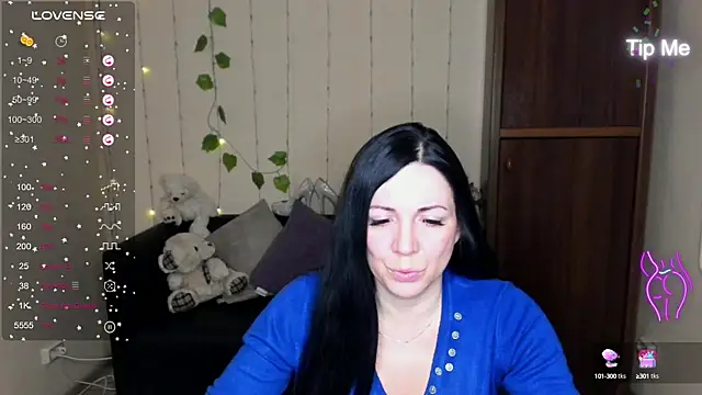 Snapshot of Alika_lorens_talk chatting on January 22, 12:27 pm Alika lorens talk online show from January 22, 12:27 pm