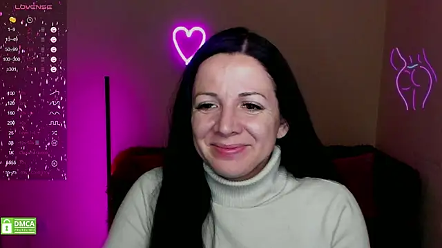 Snapshot of Alika_lorens_talk chatting on January 28, 6:27 am Alika lorens talk online show from January 28, 6:27 am