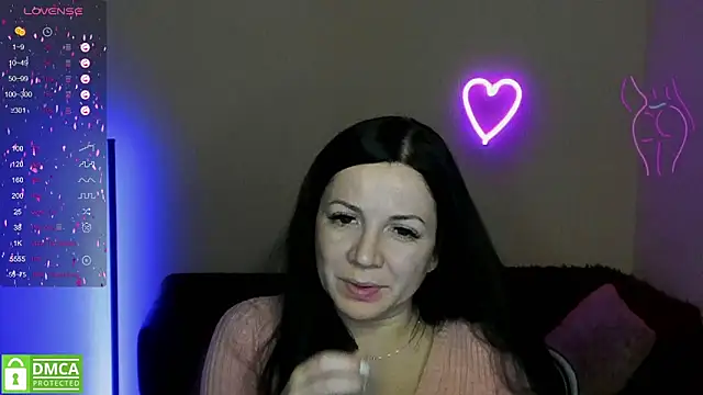 Snapshot of Alika_lorens_talk chatting on March 5, 1:52 am Alika lorens talk online show from March 5, 1:52 am