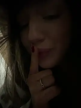 Sophie Avory online show from February 10, 4:55 pm