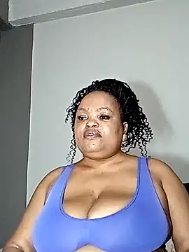 hugemelonsxxx online show from February 1, 5:37 pm