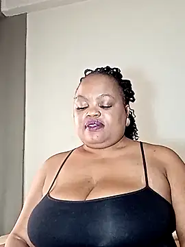 hugemelonsxxx online show from February 2, 11:30 am