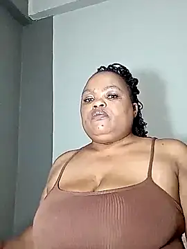 hugemelonsxxx online show from February 11, 6:11 pm