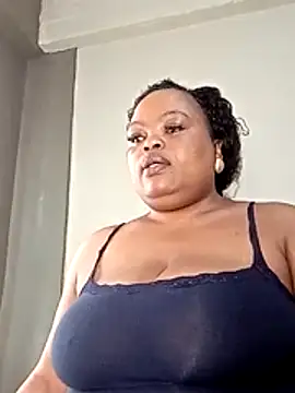 hugemelonsxxx online show from November 9, 10:35 am