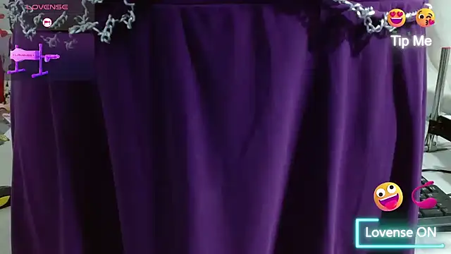 katysquirtdirty online show from February 27, 8:36 am