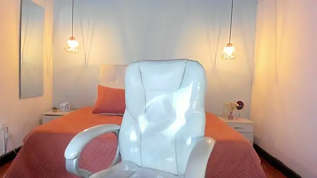 Emma23   online show from January 21, 12:36 am