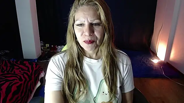 shirly vannicelli online show from October 14, 2:56 am