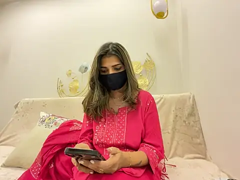 MaYaa  11 online show from February 27, 7:08 am