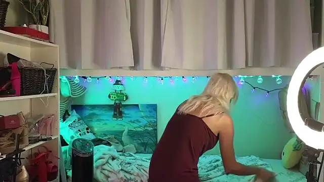 cunty tranny lydia online show from January 4, 5:16 am